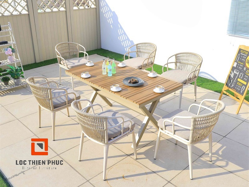 Bàn ghế giả mây LTP6005